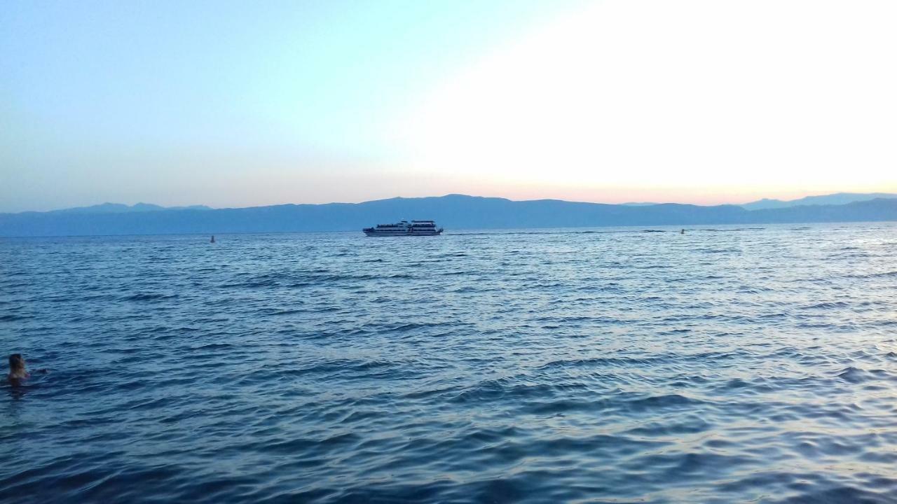 Mateski Δωμάτια σε οικογενειακή κατοικία